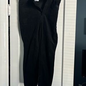 Black small corduroy jeans